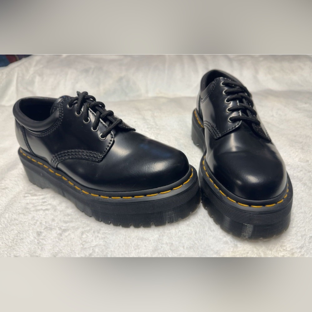 Doc Marten 8053 leather platforms